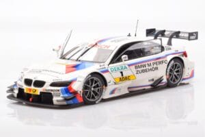 BMW M3 E92 #1 M. Tomczyk BMW M Performance DTM 2012 Minichamps 1:18 80432320097 メタル - 画像 2/8