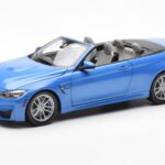 BMW M4 F83 カブリオレ Yas Marina ブルー Paragon 1:18