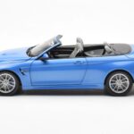 BMW M4 F83 カブリオレ Yas Marina ブルー Paragon 1:18 - image 4 of 8