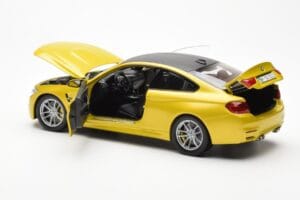 BMW M4 F82 オースティンイエロー メタリック Paragon 1:18 80432339606 メタル - 画像 5/8