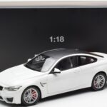 BMW M4 F82 フローズンブリリアントホワイト Paragon 1:18 - image 8 of 8