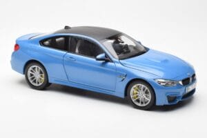 BMW M4 F82 ヤスマリナブルー Paragon 1:18 PA-97102 メタル - 画像 6/8