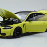 BMW M4 G82 イエロー ディーラーエディション Minichamps 1:18 - image 2 of 8