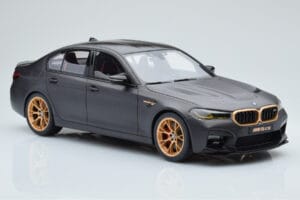 BMW M5 CS F90 フローズン・ブランズハッチ・グレー GT Spirit 1:18 GT893 レジン - 画像 3/5