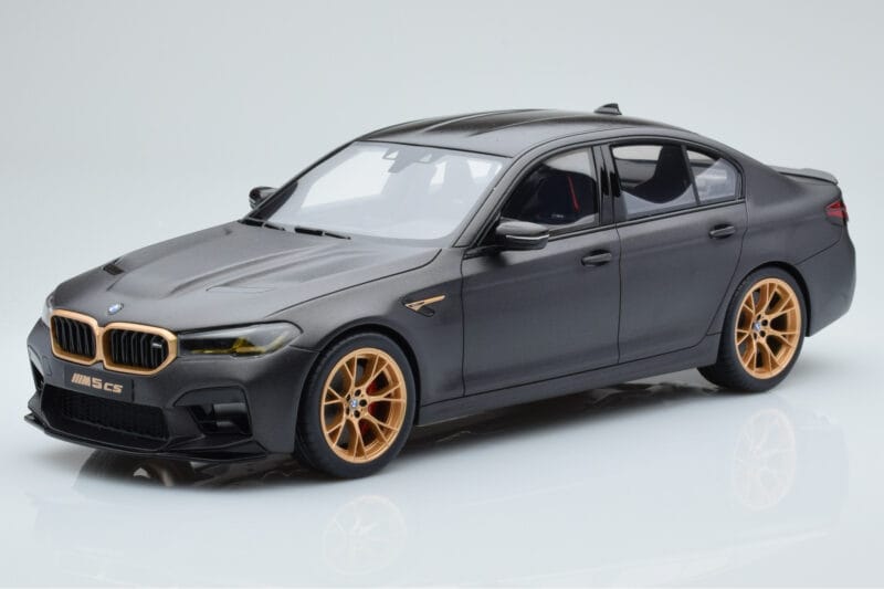BMW M5 CS F90 フローズン・ブランズハッチ・グレー GT Spirit 1:18