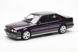 BMW M5 E34 バイオレット Otto 1:18