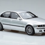 BMW M5 E39 シルバー Otto 1:18 - image 4 of 7