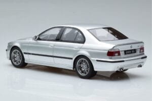 BMW M5 E39 シルバー Otto 1:18 OT747B レジン - 画像 5/7