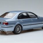 BMW M5 E39 シルバーウォーターブルー Otto 1:18 - image 2 of 6