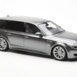 BMW M5 E61 Touring グレー Otto 1:18 - image 4 of 6
