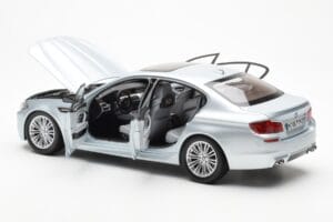 BMW M5 F10 シルバーストーンシルバー Paragon 1:18 80432186353 メタル - 画像 5/8