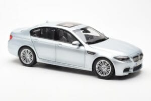 BMW M5 F10 シルバーストーンシルバー Paragon 1:18 80432186353 メタル - 画像 6/8
