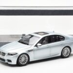 BMW M5 F10 シルバーストーンシルバー Paragon 1:18 - image 8 of 8