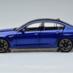 BMW M5 F90 マリナベイブルー Norev 1:18 - image 4 of 7