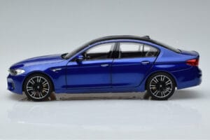 BMW M5 F90 マリナベイブルー Norev 1:18 80432454783 メタル - 画像 4/7