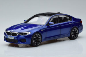 BMW M5 F90 マリナベイブルー Norev 1:18