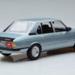 BMW M535i E12 ブルー Norev 1:18 - image 2 of 6