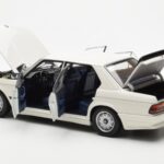 BMW M535i E28 アルパイン ホワイト AUTOart 1:18 - image 5 of 10