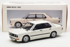 BMW M535i E28 アルパイン ホワイト AUTOart 1:18 75161 メタル - 画像 10/10