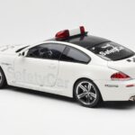 BMW M6 E63 MotoGP Safety Car 2006 Kyosho 1:18 - image 7 of 8