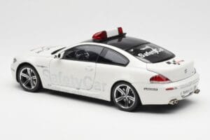 BMW M6 E63 MotoGP Safety Car 2006 Kyosho 1:18 08707GPB メタル - 画像 7/8