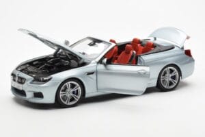 BMW M6 F12 カブリオレ Silverstone シルバー II Paragon 1:18 80432253656 メタル - 画像 2/8