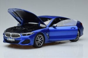 BMW M850i G15 ブルーメタリック Norev 1:18 183286 メタル - 画像 2/7
