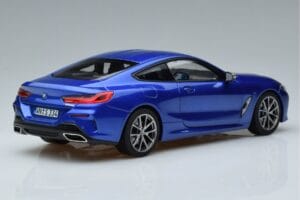BMW M850i G15 ブルーメタリック Norev 1:18 183286 メタル - 画像 3/7