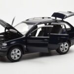 BMW X5 4.4i E53 ダークブルー Kyosho 1:18 - image 2 of 8