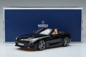 BMW Z4 G29 ブラックメタリック Norev 1:18 183272 メタル - 画像 7/7