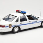 Chevrolet Caprice Cheyenne ポリス UT Models 1:18 - image 2 of 6