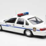 Chevrolet Caprice Cheyenne ポリス UT Models 1:18 - image 5 of 6