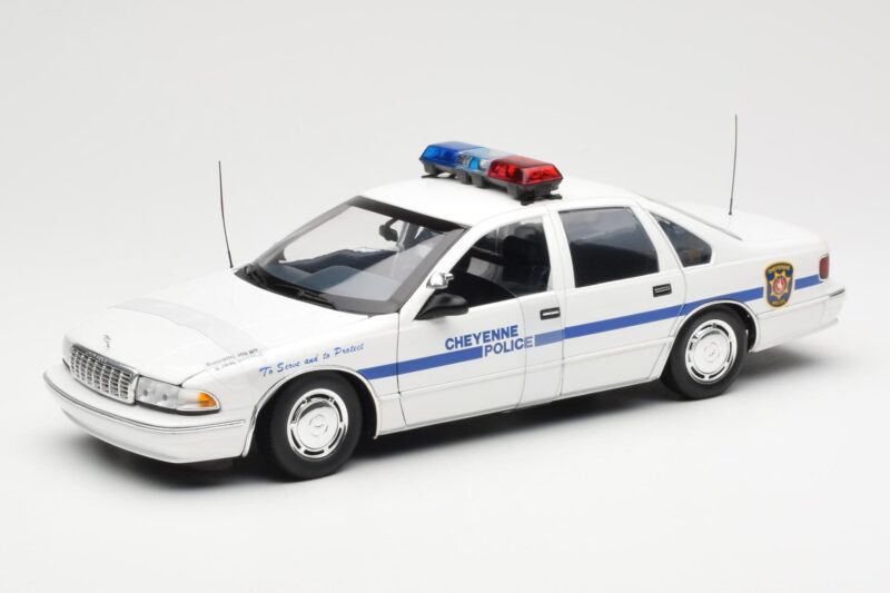Chevrolet Caprice Cheyenne ポリス UT Models 1:18