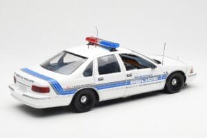 Chevrolet Caprice Sebring ポリス UT Models 1:18 21029 メタル - 画像 2/6