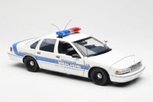 Chevrolet Caprice Sebring ポリス UT Models 1:18 21029 メタル - 画像 4/6