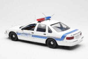 Chevrolet Caprice Sebring ポリス UT Models 1:18 21029 メタル - 画像 5/6