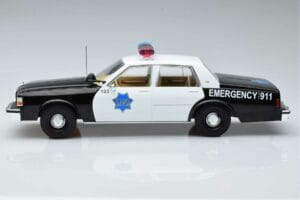 Chevrolet Caprice San Francisco Police Department MCG 1:18 MCG18389 メタル - 画像 3/6