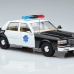Chevrolet Caprice San Francisco Police Department MCG 1:18 MCG18389 メタル - image 4 of 6