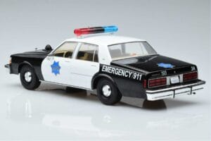 Chevrolet Caprice San Francisco Police Department MCG 1:18 MCG18389 メタル - 画像 5/6
