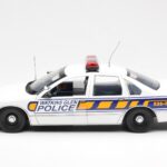 Chevrolet Caprice Watkins Glen ポリス UT Models 1:18 - image 3 of 6