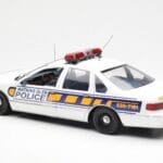 Chevrolet Caprice Watkins Glen ポリス UT Models 1:18 - image 5 of 6