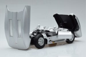Chevrolet Corvette C1 Stingray Concept AUTOart 1:18 71000 メタル - 画像 2/8