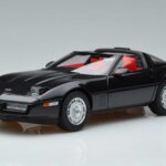 Chevrolet Corvette C4 ブラック AUTOart 1:18 71242 メタル