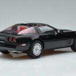 Chevrolet Corvette C4 ブラック AUTOart 1:18 71242 メタル - image 3 of 8