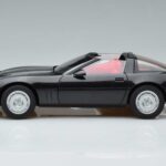 Chevrolet Corvette C4 ブラック AUTOart 1:18 71242 メタル - image 4 of 8
