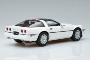 Chevrolet Corvette C4 ホワイト AUTOart 1:18 71243 メタル - 画像 3/8