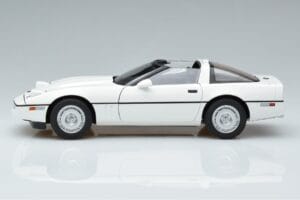 Chevrolet Corvette C4 ホワイト AUTOart 1:18 71243 メタル - 画像 4/8