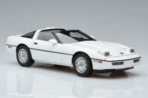 Chevrolet Corvette C4 ホワイト AUTOart 1:18 71243 メタル - 画像 6/8