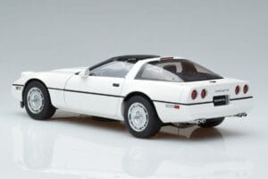 Chevrolet Corvette C4 ホワイト AUTOart 1:18 71243 メタル - 画像 7/8
