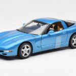 Chevrolet Corvette C5 ブルー メタリック UT Models 1:18